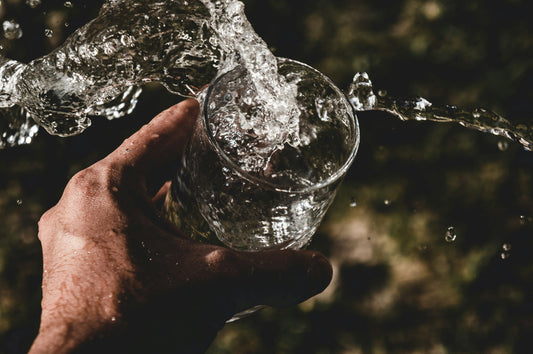 Electrolytes vs. Water: When Do You Really Need an Electrolyte Powder?